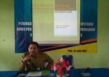 Mundakir : “Satukan Persepsi dan Seragamkan Pola Pikir Guru PAK”