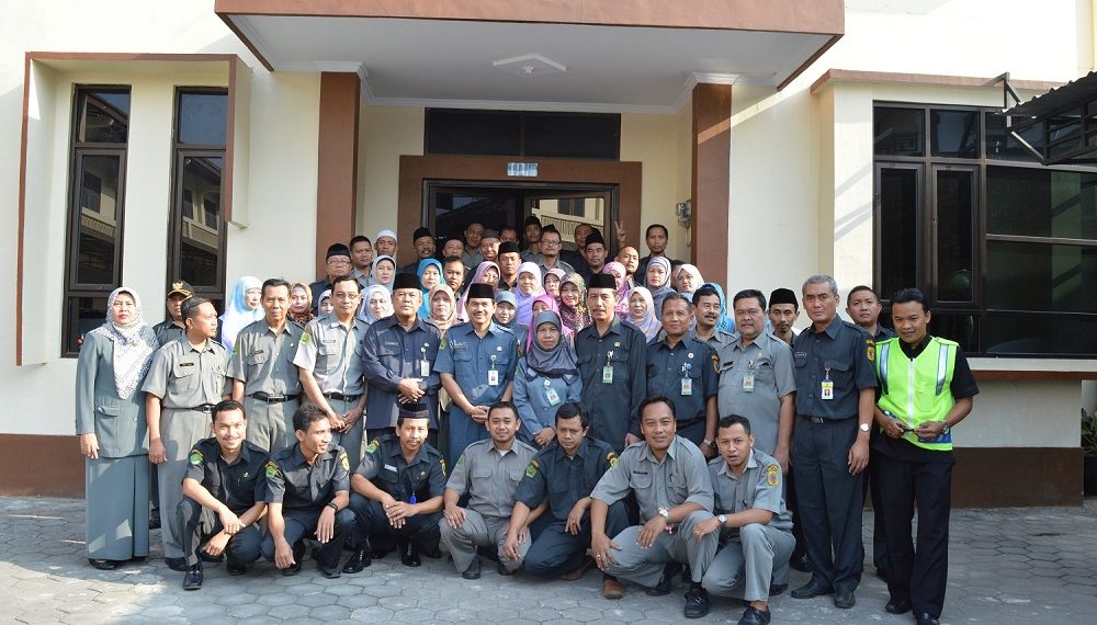 HALAL BIHALAL DI APEL PERDANA