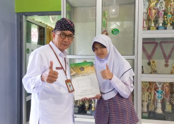 Pertama Ikut Lomba, Thalita, Siswa MTsN 1 Pati Raih Juara 1 Tingkat Provinsi