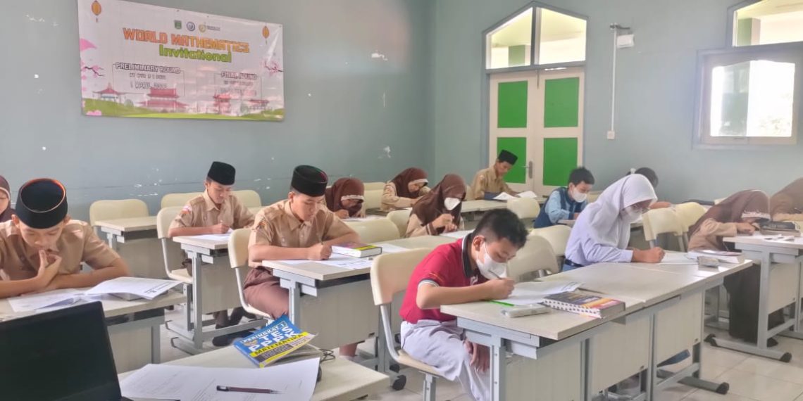 Tiga Siswa MTsN 1 Pati Lolos ke WMI Korea